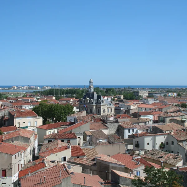 Vue de Frontignan - FH Couverture couvreur Montpellier